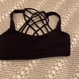 Lulu lemon sports bra
